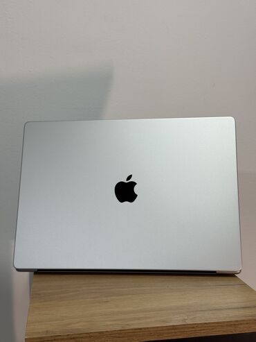Ноутбуки: Ноутбук, Apple, 16 ГБ ОЗУ, Apple M1 Pro, 16 ", Б/у, Игровой, память SSD — 7