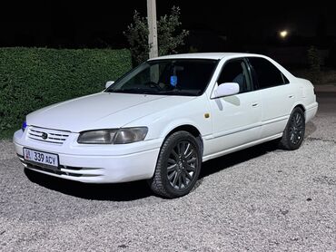Toyota: Toyota Camry: 1999 г., 2.5 л, Автомат, Газ, Седан