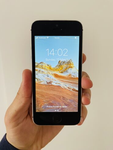 ios: IPhone SE | 16 GB Space Gray