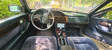 mazda 929: Mazda 929: 1989 г., 2.2 л, Механика, Бензин, Седан — 8