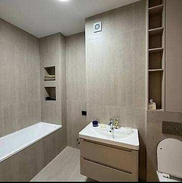 Продажа квартир: 2 комнаты, 59 м², сквер Тоголок Молдо Элитка, 2 этаж, Евроремонт — 9