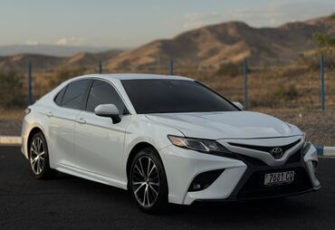 купить фораннер в бишкеке: Toyota Camry: 2019 г., 2.5 л, Автомат, Бензин, Седан