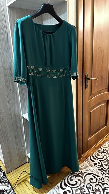 длинная юбка в пол: Вечернее платье, Длинная модель