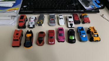 Oyuncaqlar: Hammisi 14 manat Kohne hotwheelslerdi matchboxda var