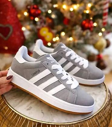 Patike: Campus
Cena: 3500
Din
Brojevi: 36-46
PS✨ — 2
