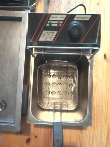 Tosterlər: Toster rəng - Qara, İşlənmiş, Ünvandan götürmə -da lalafo.az — 5 Tosterlər: Toster rəng - Qara, İşlənmiş, Ünvandan götürmə — 5