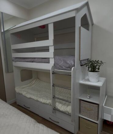 двух ярусная кровать детская: Балдар үчүн эки ярустуу, ЛДСП, түсү - Ак