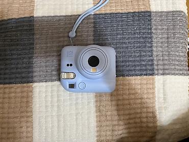 instax 12: Fujifilm Instax mini 12 — моментальная камера в цвете Pastel Blue — 2