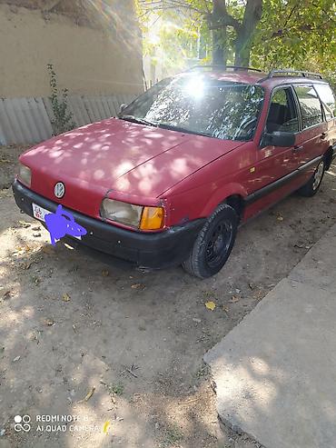 Унаа сатуу: Volkswagen Passat: 1993 г., 1.8 л, Кол менен иштөөчү, Бензин, Универсал — 1