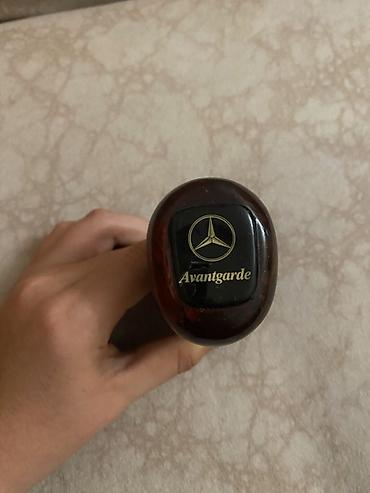 premium dpf: Mercedes-Benz Avangarde loqolu avtomobil sürət qolu başlığı təqdim — 1