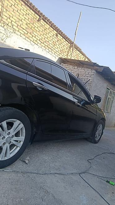san: Hyundai Sonata: 2012 г., 2 л, Автомат, Бензин, Седан — 3