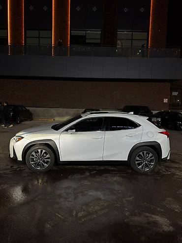 Lexus: Lexus : 2019 г., 2 л, Вариатор, Бензин, Кроссовер — 7