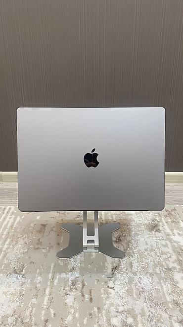 Ноутбуки Apple (MacBook): Для программирования, Б/у, Apple M1 Pro, ОЗУ, RAM: 32 ГБ — 3
