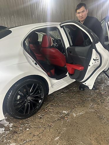 Toyota: Toyota Camry: 2020 г., 3.5 л, Автомат, Бензин, Внедорожник — 10