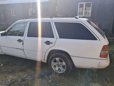 боковой зеркала спринтер: Mercedes-Benz W124: 1990 г., Механика, Дизель
