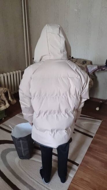 продаю связи с переездом: Эркектердин курткасы, L, Li-Ning, Жаңы, Өзү алып кетүү