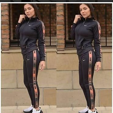 Gornji i donji deo: Mokra likra S M L XL 2XL
 Cena 3200 dinara — 3