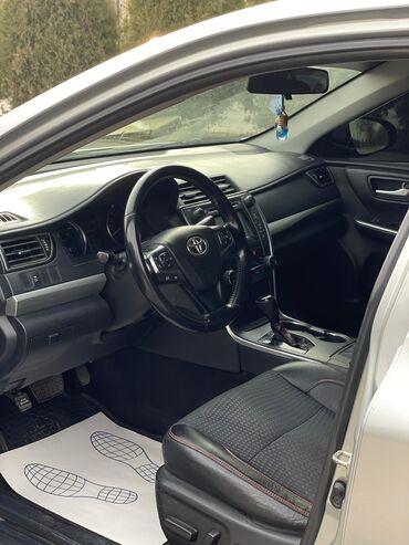 Toyota: Toyota Camry: 2016 г., 2.5 л, Вариатор, Гибрид, Седан at lalafo.kg — 7 Toyota: Toyota Camry: 2016 г., 2.5 л, Вариатор, Гибрид, Седан — 7