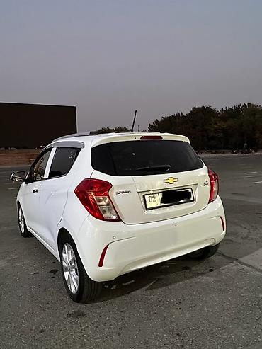 chevrolet cobolt: Chevrolet Spark: 2017 г., 1 л, Автомат, Бензин, Хэтчбэк — 4