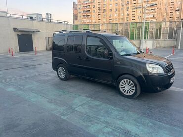 Mini: Mini : 1.4 l | 2006 il 285000 km Van/Minivan — 4