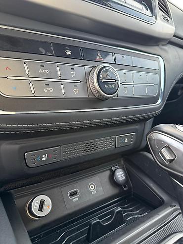 Ssangyong: Ssangyong Rexton Sports: 2019 г., 2.2 л, Автомат, Дизель, Внедорожник — 15