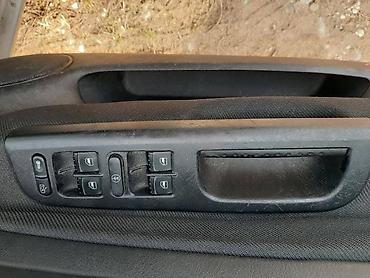 pelcer u vodi: RUKOHVAT ZA VOLKSWAGEN GOLF 4 | Rukohvat sa podizacima za Golfa 4 — 1