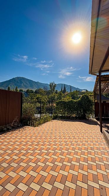 Продажа дачи: 🏡 ЭКСКЛЮЗИВНАЯ ДАЧА В АРАШАНЕ — ПЕРВАЯ ЛИНИЯ РЕКИ! 🌿⛰️ 📍 Село Арашан — 19