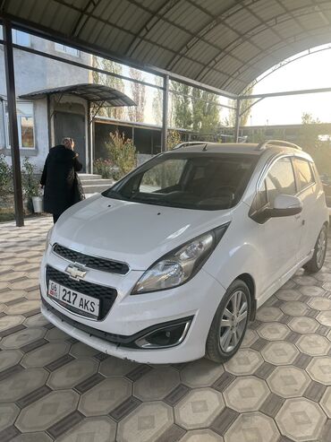 продаю авто в рассрочку бишкек: Chevrolet Spark: 2014 г., 1 л, Механика, Бензин