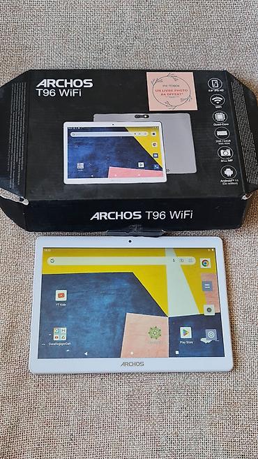 Tableti: ARCHOS T96 WiFi tablet - Ekran: 9.6" IPS HD (navedeno na kutiji: 9.6" — 16