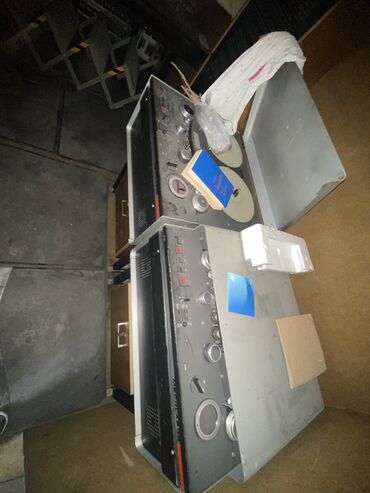 Легкий грузовой транспорт: Легкий грузовик, Камаз — 18