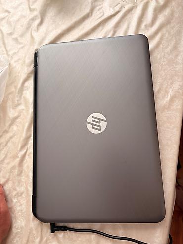 HP: HP noutbuk satılır. Korpus boz rəngdədir, klassik və sadə dizayna — 2