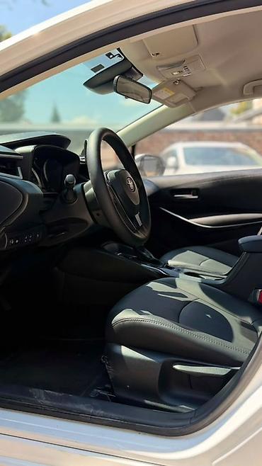Toyota: Toyota Corolla: 2022 г., 1.8 л, Автомат, Гибрид, Седан — 3