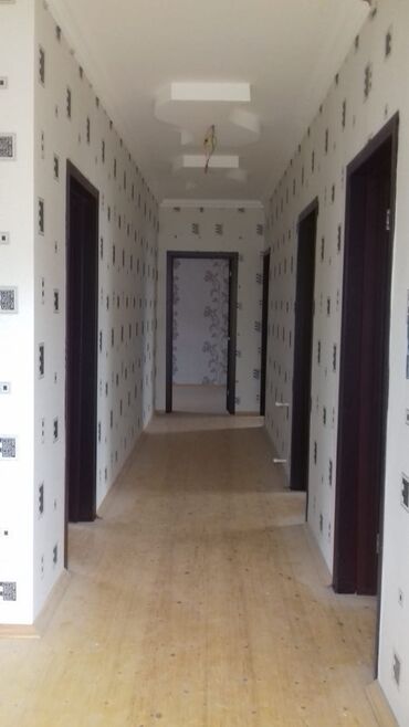 ev alqi satqisi baki 2 otaqli: Поселок Бинагади 3 комнаты, 90 м², Нет кредита, Свежий ремонт