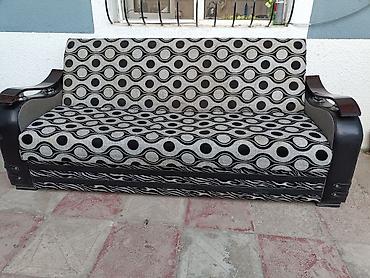 divan koşesi: Divan ve 2kreslo hər biri açilandir və baxmalıdır.Az işlenib — 5