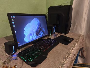intel core i3: Cpu core i7 9700T gpu msi gtx1650 4gb,ram16gb,ssd 256gb gta 5 max