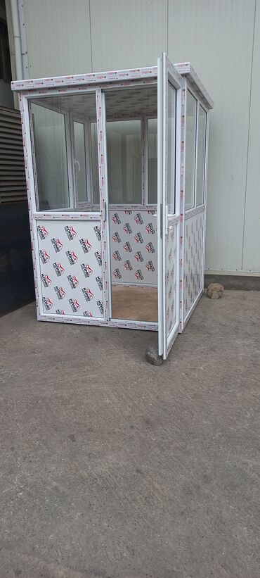 Butkalar, köşklar: Mühafi̇zə üçün butka. Plasti̇k mühafi̇zə butkalari. 150x150x220 — 25