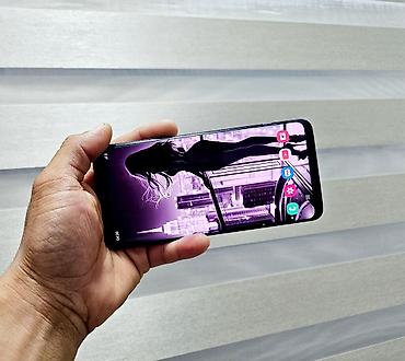 galaxy tab e: Samsung Galaxy S9 Plus, Б/у, 64 ГБ, цвет - Черный, 1 SIM, 2 SIM — 3