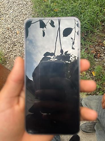 samsung galaxy a8: Samsung Galaxy S24, 256 GB, rəng - Qara, Simsiz şarj — 4