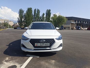 корейские автомашины: Hyundai : 2021 г., 1.6 л, Автомат, Бензин, Седан