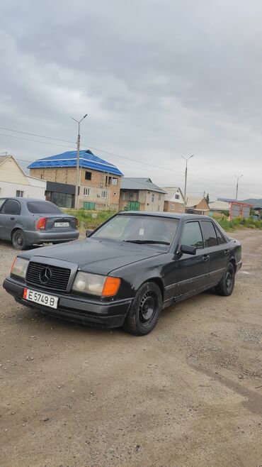 мерс мини: Mercedes-Benz E 260: 1988 г., 2.6 л, Механика, Бензин, Седан