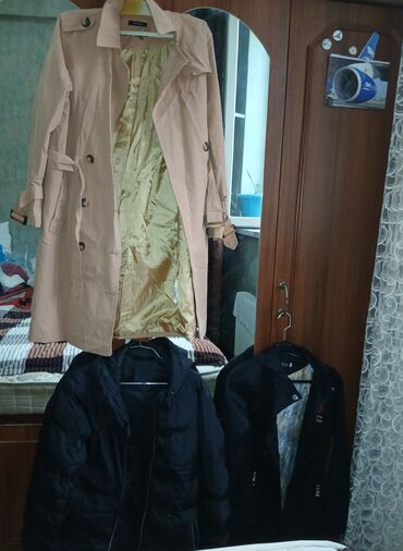 Домашние костюмы: 1 palto 1 kurtqa 1vitrofka cəmi 15 manata satılır 20 yanvara
