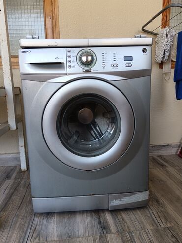 z flip 6: Paltaryuyan maşın Beko, 6 kq, Ehtiyat hissələri kimi, Avtomat, Qurutmasız, Kredit yoxdur