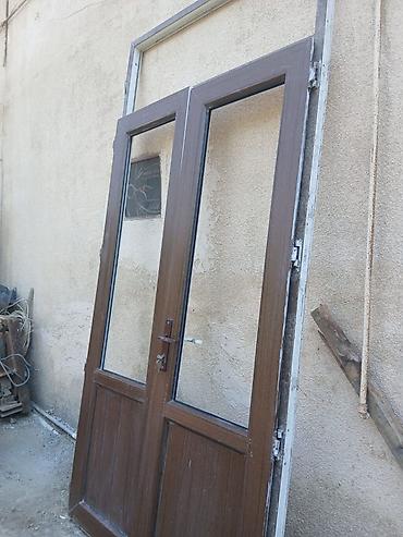 plastik qapilar: PVC pəncərə və qapılar dəsti Tərkib: - Ağ rəngli PVC pəncərə blokları — 8