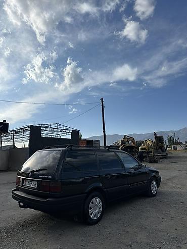 купить настоящую машину: Volkswagen Passat Variant: 1992 г., 1.8 л, Механика, Бензин, Универсал — 5