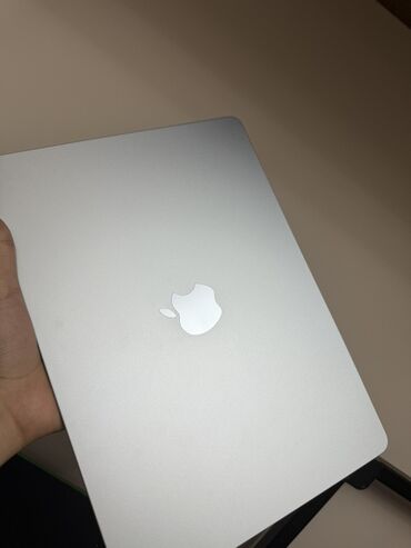 макбук эйр м2: Ноутбук, Apple, 16 ГБ ОЭТ, Apple M4, 13.5 ", Жаңы, Жумуш, окуу үчүн, эс тутум SSD
