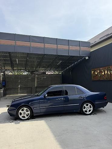 Mercedes-Benz E-Class: 1999 г., 4.3 л, Автомат, Бензин, Седан