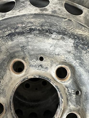 r17 22555: Комплект зимних шин на штампованных дисках Mercedes. Характеристики — 3