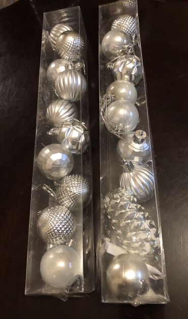 Yeni il oyuncaqları və bəzəkləri: Yeni il oyuncaqları…bantiklər, ekibanu və yolka işıqları. 2-5-10azn… -da lalafo.az — 4 Yeni il oyuncaqları və bəzəkləri: Yeni il oyuncaqları…bantiklər, ekibanu və yolka işıqları. 2-5-10azn… — 4