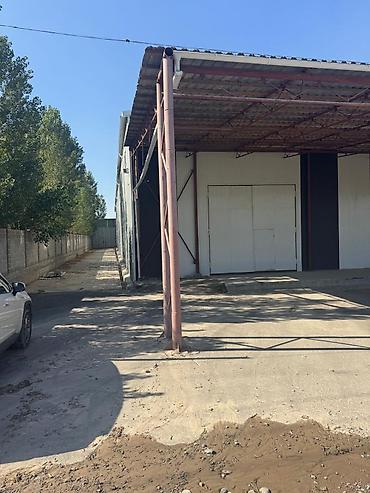 аренда склад бишкек: 3500 м², Биринчи катар, Өзүнчө кире бериши менен, Коопсуздук системасы менен — 3