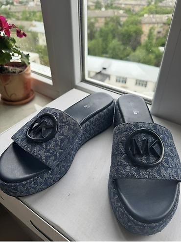 майкл корс обувь: Босоножки, 37.5, 38, Michael Kors, Б/у, цвет - Синий — 3